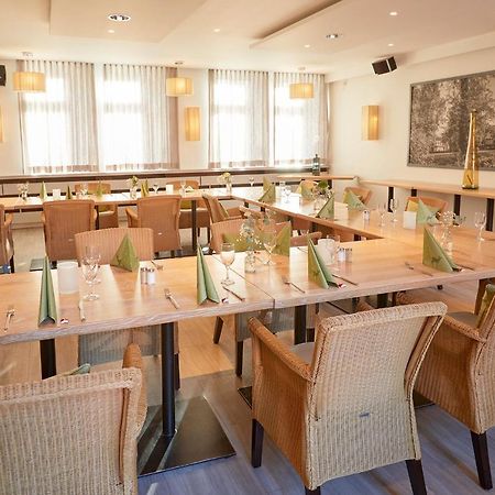 Kino-Hotel Meyer Harsefeld Екстер'єр фото