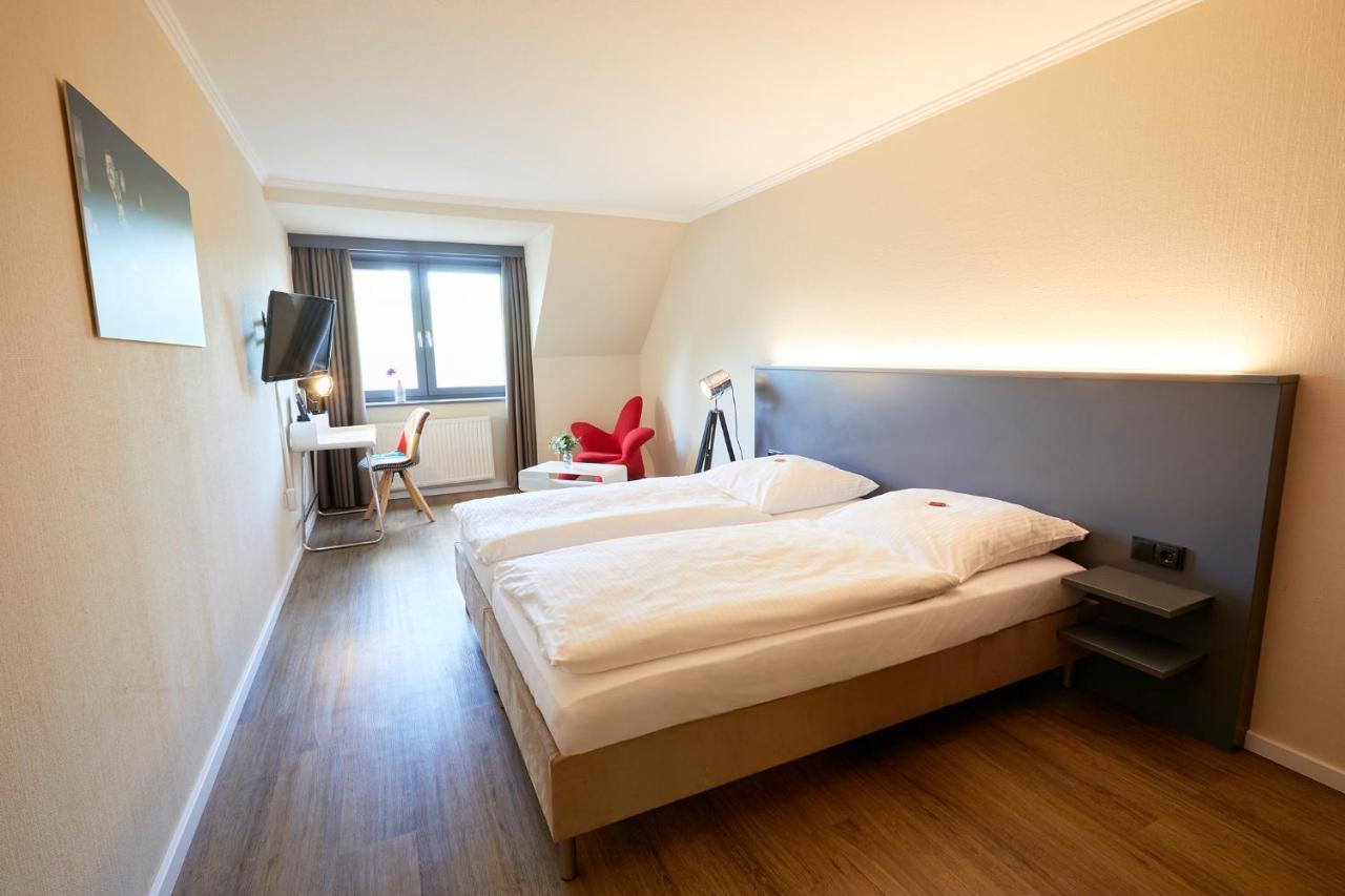 Kino-Hotel Meyer Harsefeld Екстер'єр фото